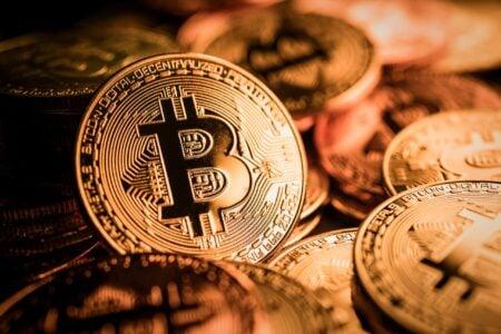 比特币（BTC）飙破6.3万美元，链上指标暗示市场底部或已来临