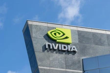 美银将英伟达（NVDA）评为财报前首选半导体股